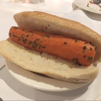 I dag mimrer vi også tilbake til #EOET16 og denne delikatessen som ble servert til middag en vakker vårdag i mars. Vi krysser fingrene for like store matopplevelser under årets ting.