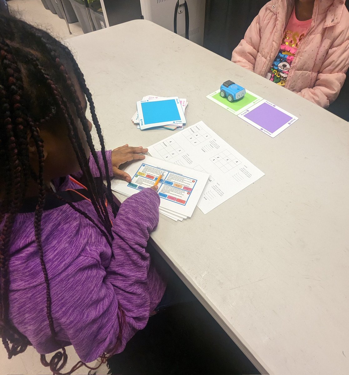 MsBrombacher's tweet image. All 5th grade students at @HodgesManorPPS used @Sphero #Indi to practice either math or reading skills this week! π₯³ I loved how even after they finished the activity, they continued to explore different paths that would work for #Indi! ππ» @PortsVASchools @jennthomas75 #PPStrt