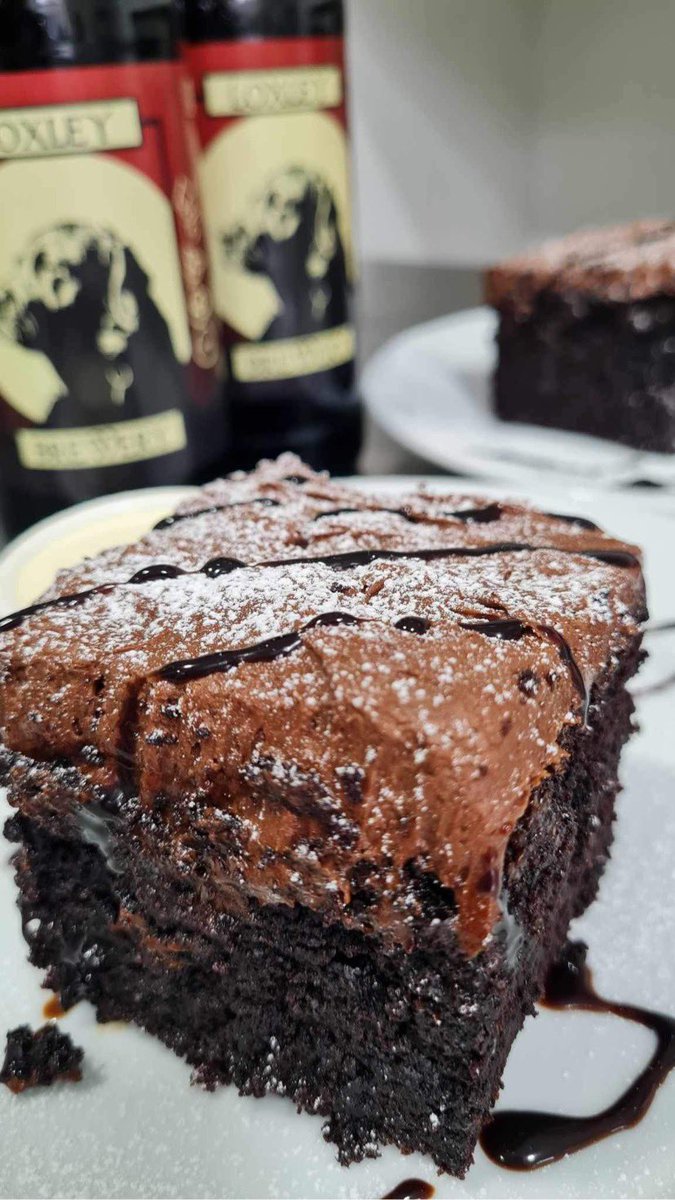 The Wisewood Inn (@wisewood_inn) on Twitter photo We’re stepping up our dessert game with a little help from Carla in the kitchen!👀
You’ll find this delicious “Charlie the Black dog Chocolate cake” on the menu which uses <a href="/LoxleyBrewery/">Loxley Brewery</a>’s Black dog Milk stout to give the sponge extra moisture🤤
#wisewoodinn We’re stepping up our dessert game with a little help from Carla in the kitchen!👀
You’ll find this delicious “Charlie the Black dog Chocolate cake” on the menu which uses <a href="/LoxleyBrewery/">Loxley Brewery</a>’s Black dog Milk stout to give the sponge extra moisture🤤
#wisewoodinn