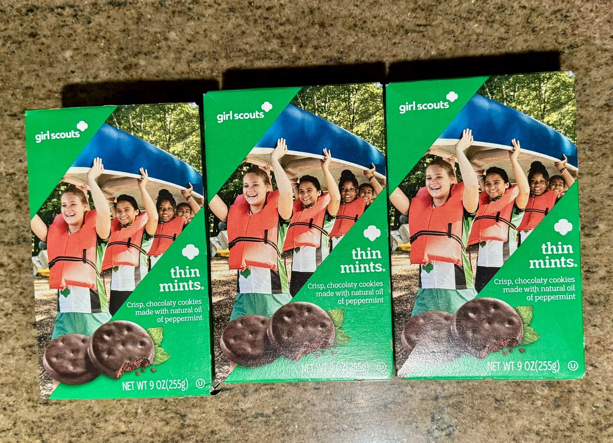 AndrewRigie's tweet image. Can never have enough #ThinMints! Thank you @girlscoutsnyc