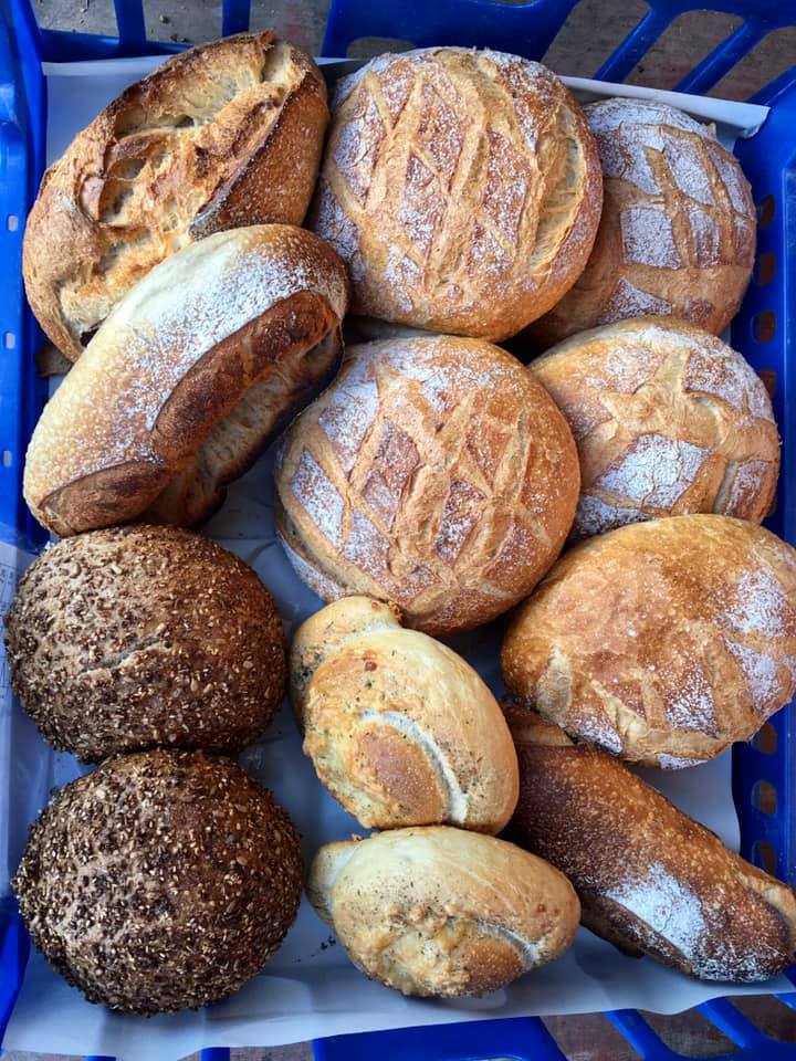 #realbreadweek🥖 may be over for another year, but don't forget we sell delicious bread from local independent bakeries, all year round. Our everyday bread is from Lawrance's in Evesham, whilst on Saturdays, we sell fresh, authentic French bread from La Parisienne in Tewkesbury.
