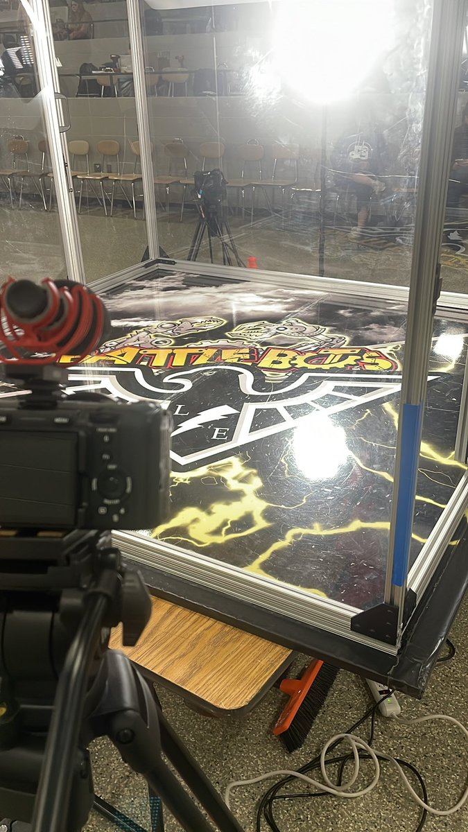 LEBroadcast's tweet photo. We’ll be live from Scarlet Oaks at 9:30 bringing you the Spring Reckoning Battle Bots Competition!! 

Tune in!!

https://t.co/qk8jgOvydd https://t.co/I61QEeQD96