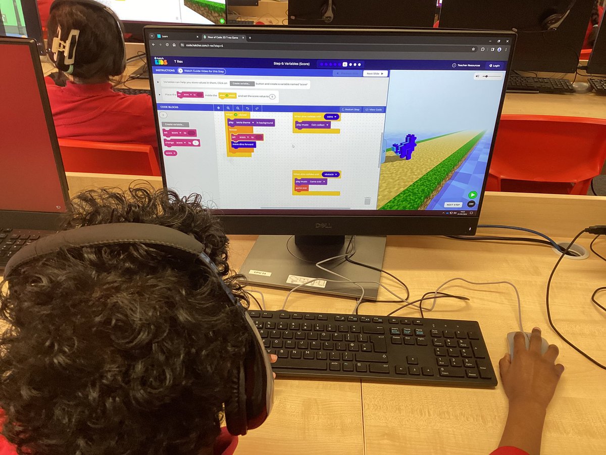 We are wrapping up the week with some fun coding courtesy of @hourofcode 🖥️