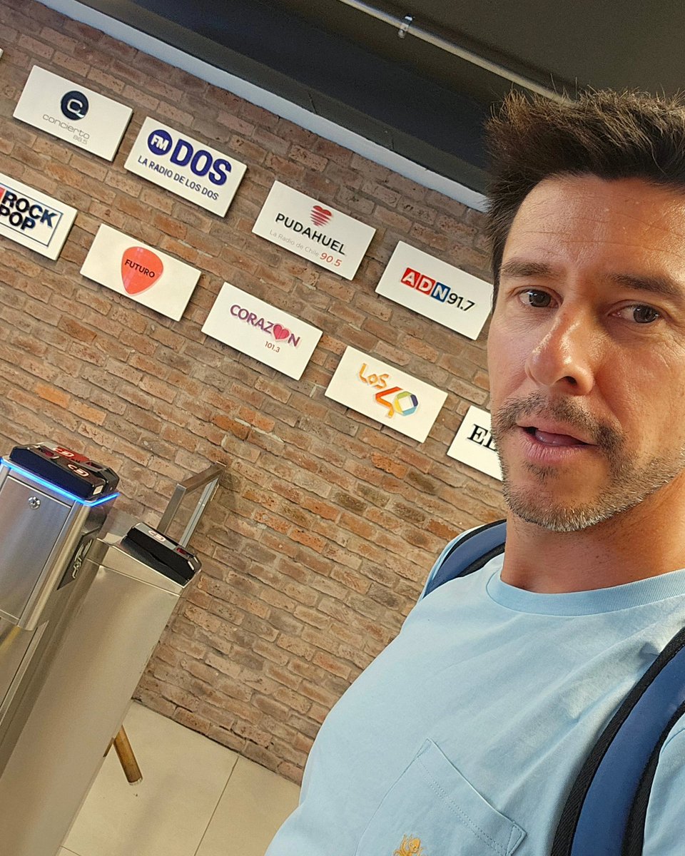 Termina mi paso  -en modo reemplazo- veraniego por la radio, agradecido de la oportunidad que me dieron. Que lindo, entretenido y  cercano es este medio. Gracias a la radio de Chile