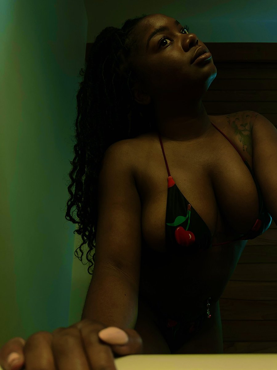 Shortc__'s tweet photo. Just the Cherry on Top 🍒 #Pisces https://t.co/r4tl4rVNmV