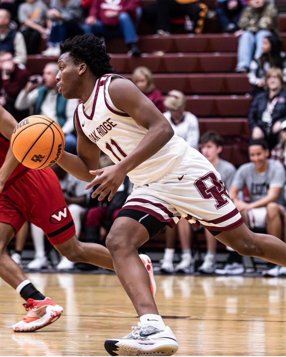 Congratulations to @cwilliams_07 (Cooper Williams) and ⁦@rayquanwatson⁩ for being selected to the Region 2 All Tournament Team!