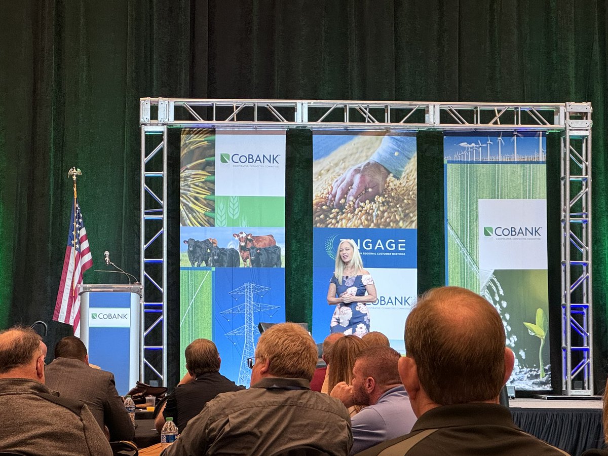 Always enjoy listening to Marci Rossell talk about the economy. Thanks <a href="/CoBank/">CoBank</a> for a great customer meeting! #Engage #LookingAhead