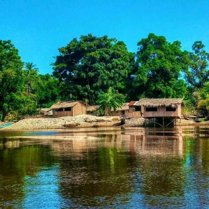 jacobshukuru's tweet photo. LE CONGO EST UNE MERVEILLE ❤️🇨🇩
La Province du Kongo Central dévoile fièrement ses trésors le long des rivages de l'océan Atlantique 🏝️🥰
Au cœur de cette splendeur, la cité balnéaire de Moanda dévoile sa grâce maritime sous le murmure apaisant des vagues de l'océan 😯😍 https://t.co/M634a5P7DK