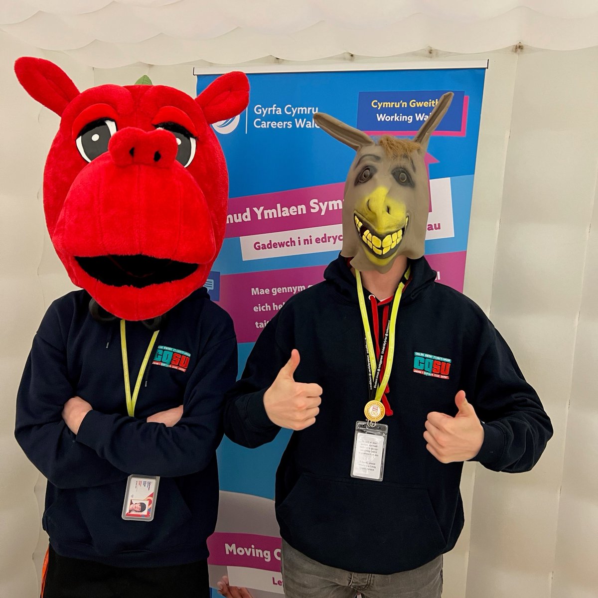 CareersWales's tweet photo. Not long to go until our FE roadshow kicks off 🚗😁

We’re excited to be travelling around Wales sharing our best advice so start prepping your questions for us as we are ready to answer them for you 🤩 

Keep an eye on our social platforms for updates. 

#MovingOnMovingUp https://t.co/YPOq6U5TMF