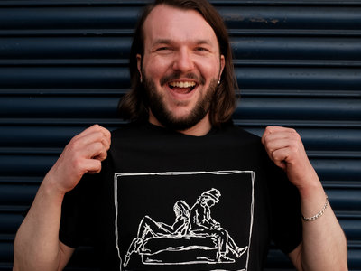 now selling these tees on our bandcamp. buy one today and we might even throw in a lock of Fionn's hair #BandcampFriday bedroooms.bandcamp.com/merch/bedrooms…