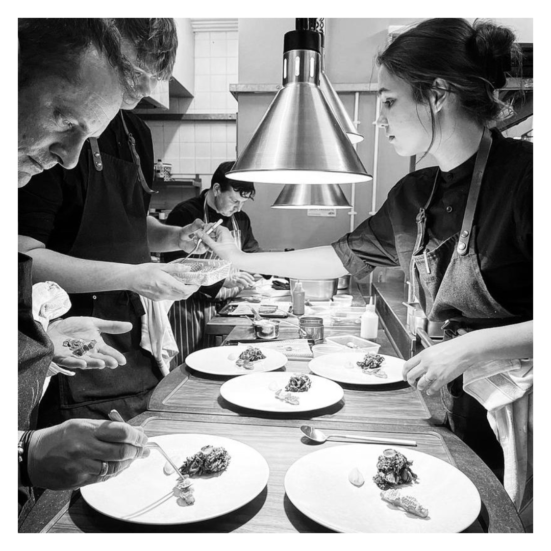 Plating Up!

The presentation of a dish is almost as enjoyable as the taste. 👀

With a focus on creating visually stunning plates, we strive to awaken all your senses. Get ready to be wowed! 🎉🍴 

#PlatingPerfection #AttentionToDetails #Concentration