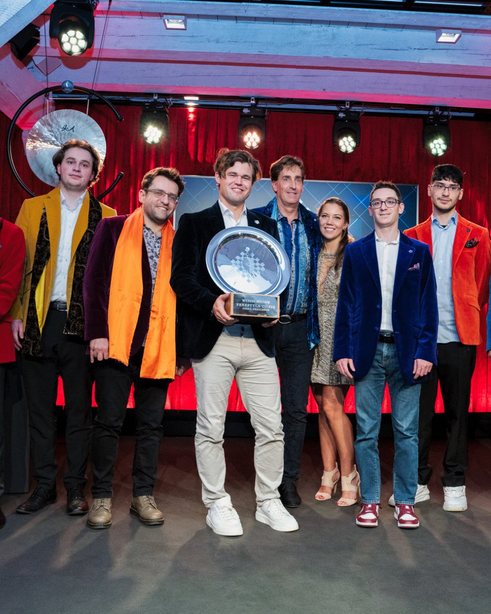 chess_freestyle's tweet image. Relive the exhilarating moments from the WEISSENHAUS Freestyle Chess G.O.A.T. Challenge! 🏆✨ From brilliant moves to intense showdowns, this tournament had it all. Swipe through to catch the highlights and tell us: Which game left you on the edge of your seat? 🤔 #chessplayer