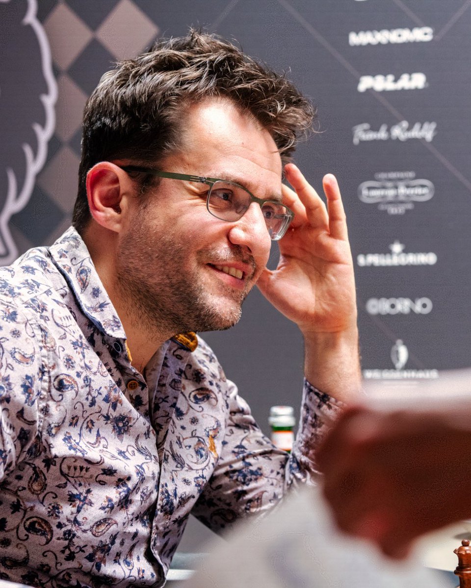 chess_freestyle's tweet image. Relive the exhilarating moments from the WEISSENHAUS Freestyle Chess G.O.A.T. Challenge! 🏆✨ From brilliant moves to intense showdowns, this tournament had it all. Swipe through to catch the highlights and tell us: Which game left you on the edge of your seat? 🤔 #chessplayer