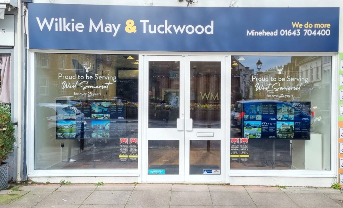 intouchdisplay tweet media