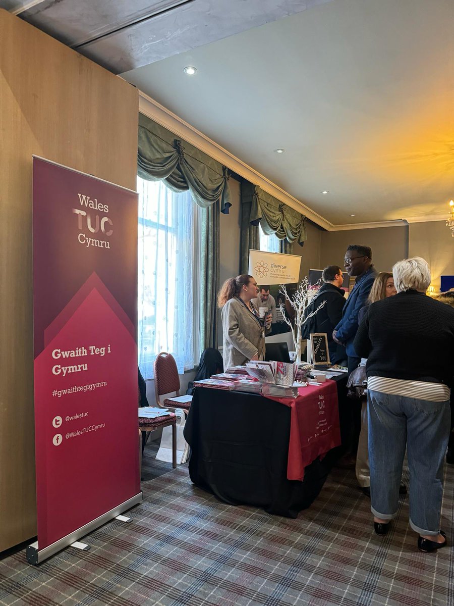 Today we're at the @RcmWales conference in Cardiff 🏴󠁧󠁢󠁷󠁬󠁳󠁿 Fantastic discussions on cultural awareness in maternity, LGBTQ+ competency, neurodiversity, and much more. Great to talk to attendees about our toolkits, training, development programmes, and how we can support workers ✊