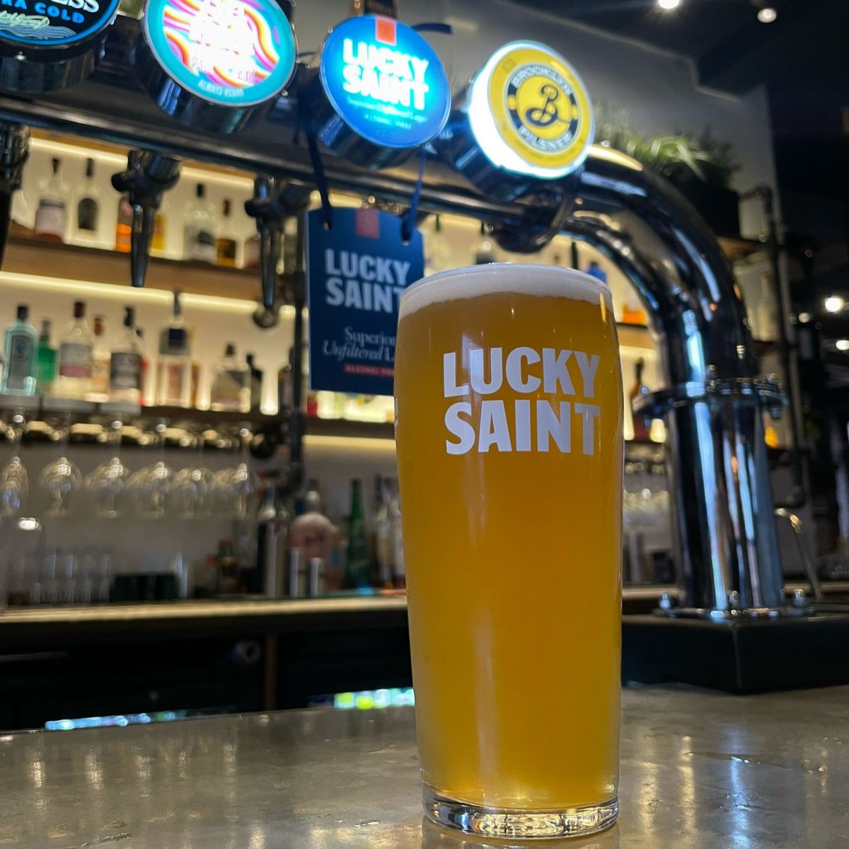 Button_Factory's tweet image. Kick off March at The Button Factory 🍸

Join us this weekend in the build up to Spring as we serve up delicious dishes, mouth watering drinks &amp;amp; more..

Walk up&apos;s welcome all weekend or book in at our website! Head to thebuttonfactorybirmingham.co.uk/bookings/ ✨