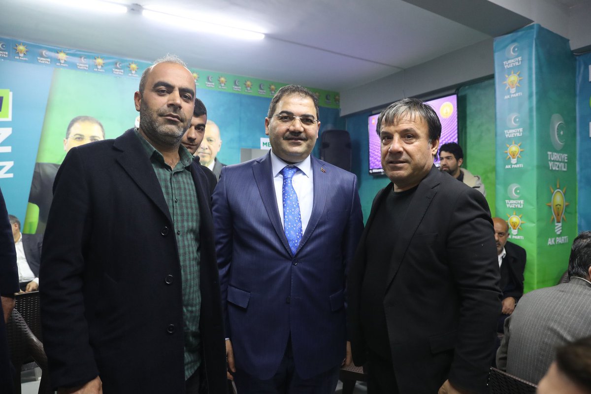 3 Güzel ADAM 

Haliliye’nin Hizmetkarları.
Hizmet ve seçimde rakipsizler

Rabbim Sizleri Muvaffak Eylesin.

Haliliye Belediye Başkanı Sayın <a href="/mcanpolatnet/">Mehmet CANPOLAT 🇹🇷</a> 

Hamidiye Mahalle Muhtarımız Sayın <a href="/mhtrdmk/">MuhtarDemirkol 🇹🇷 🟢 🇹🇷💎</a> 

Bahçelievler Mahalle Muhtarımız Sayın <a href="/Muhtarkarada1/">Mehmet Karadaş</a>