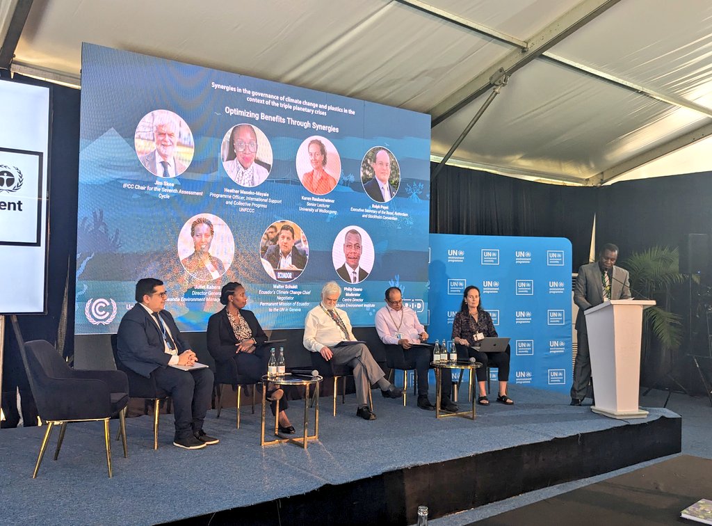 REMA_Rwanda's tweet photo. 🔵Happening now at #UNEA6 in Nairobi

DG and @HACplastic Co-Chair Representative @Juliet_Kabera is speaking on a panel discussion on Optimising Benefits Through Synergies In #ClimateAction &amp; #BeatPlasticPollution.

Watch live here: https://t.co/2qvDdtIvSr

#GreenRwanda 🇷🇼🌿 https://t.co/mxVpW5nief