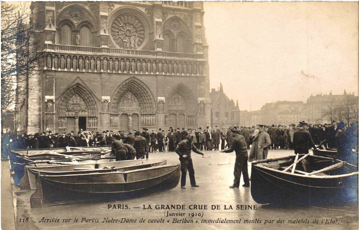 Quelle archive ! Notre-Dame de #Paris et son parvis... durant la crue de la Seine en 1910... #meteo #VigilanceOrange
paris-visites-guidees.com