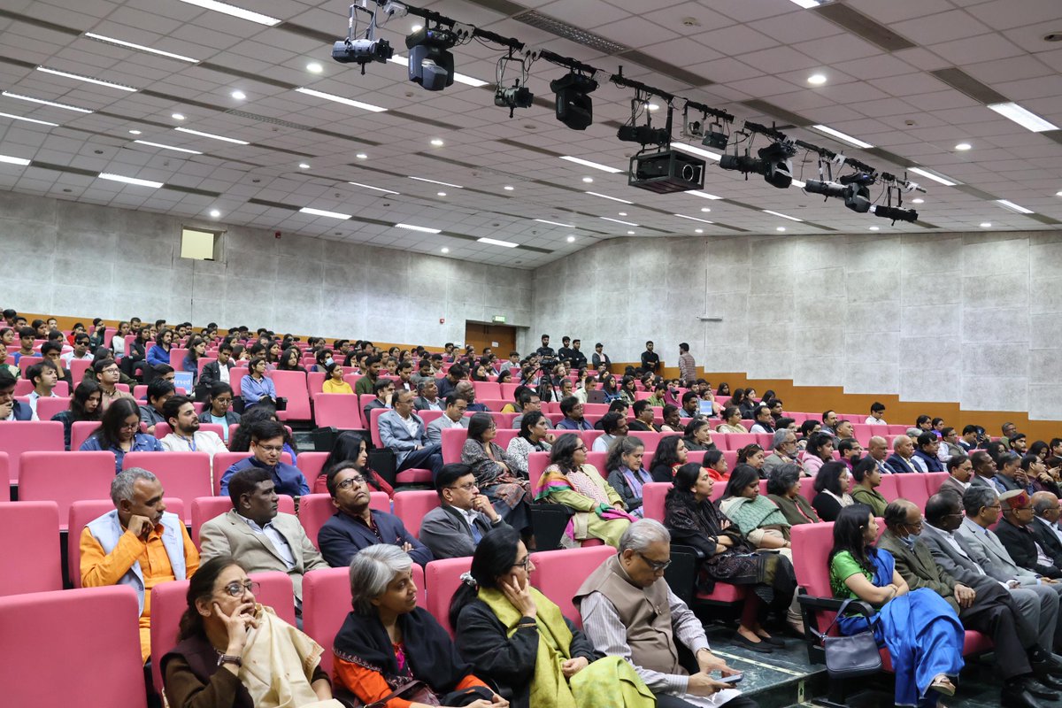 Smt <a href="/nsitharaman/">Nirmala Sitharaman</a> delivers the Pandit Hriday Nath Kunzru Memorial Lecture 2024 on the topic ‘The vision of Viksit Bharat in an evolving global landscape’ at the Jawaharlal Nehru University (<a href="/JNU_official_50/">Jawaharlal Nehru University (JNU)</a> ) in New Delhi.
#ViksitBharat