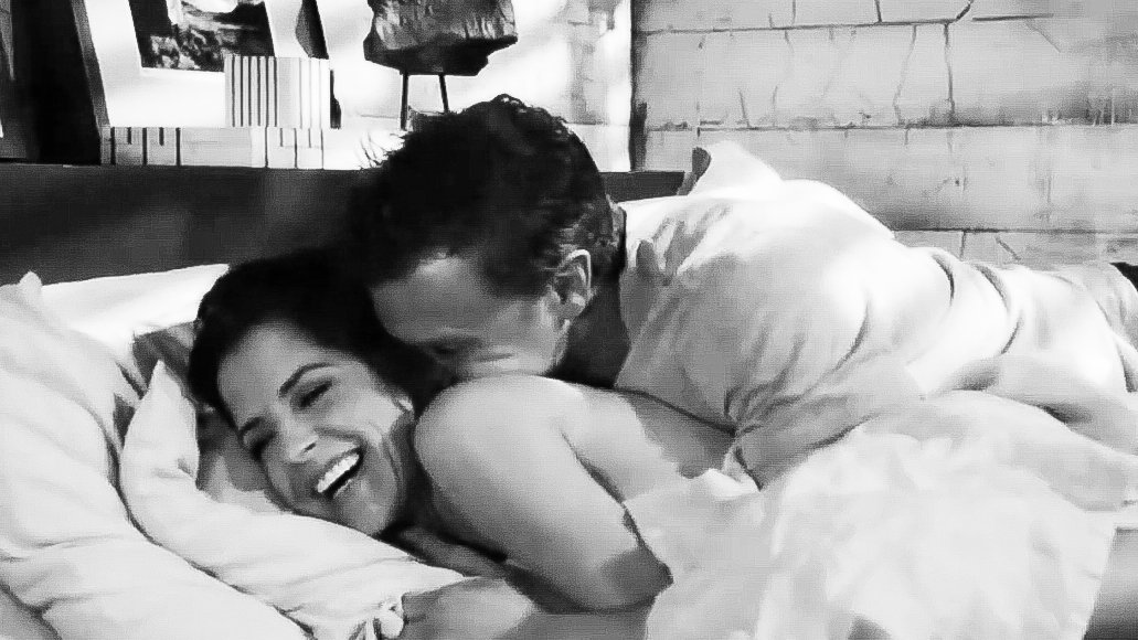 __bk_deuces's tweet image. Another one of my fave edits which now holds so much pain... Happiness. Sadness. Bliss. Angst. They gave us everything &amp;amp; more in such a short time. Forever grateful that we got to have them, and love them. Immeasurable. Dynamic duo in every way. ❤ #Killy