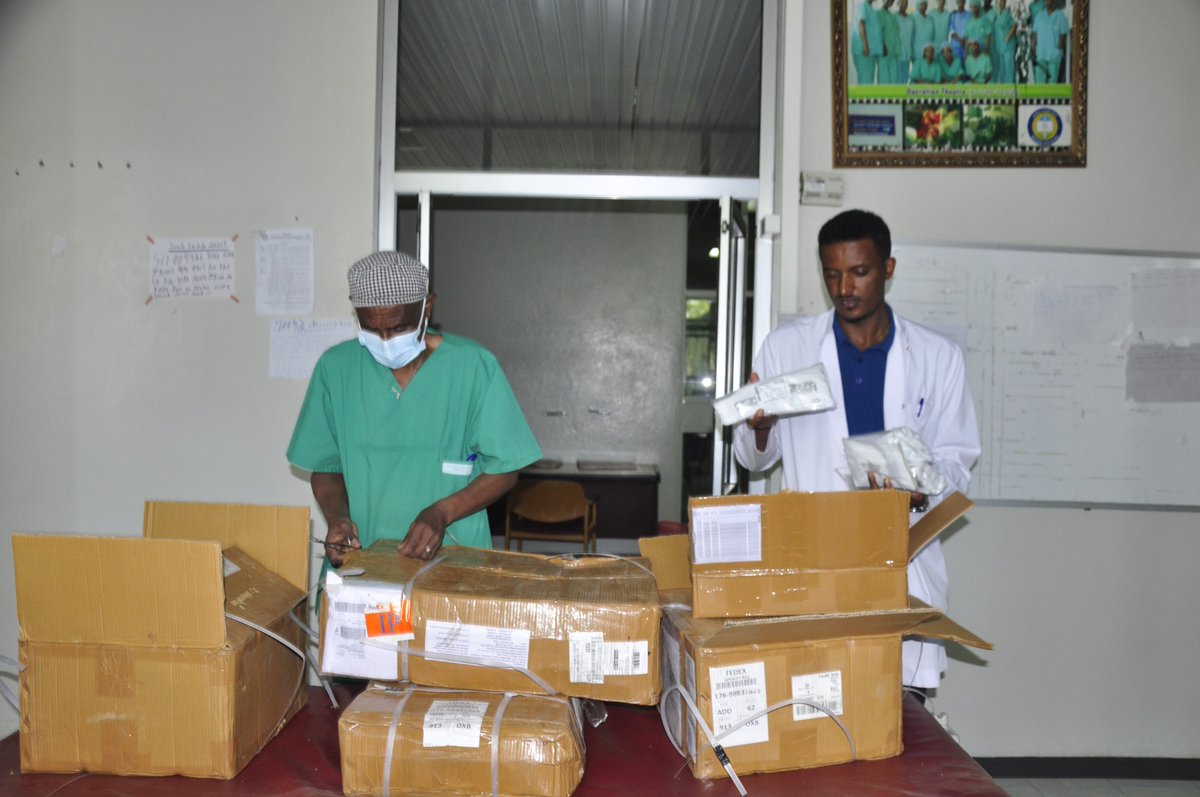 Australian Doctors for Africa has donated orthopedic supplies to @ayder_hospital. The equipment worths 10,000$. Special thanks to Dr. Graham and Tigrayan Community in Australia who contributed for this donation. @kibrom30 @MekUniETH