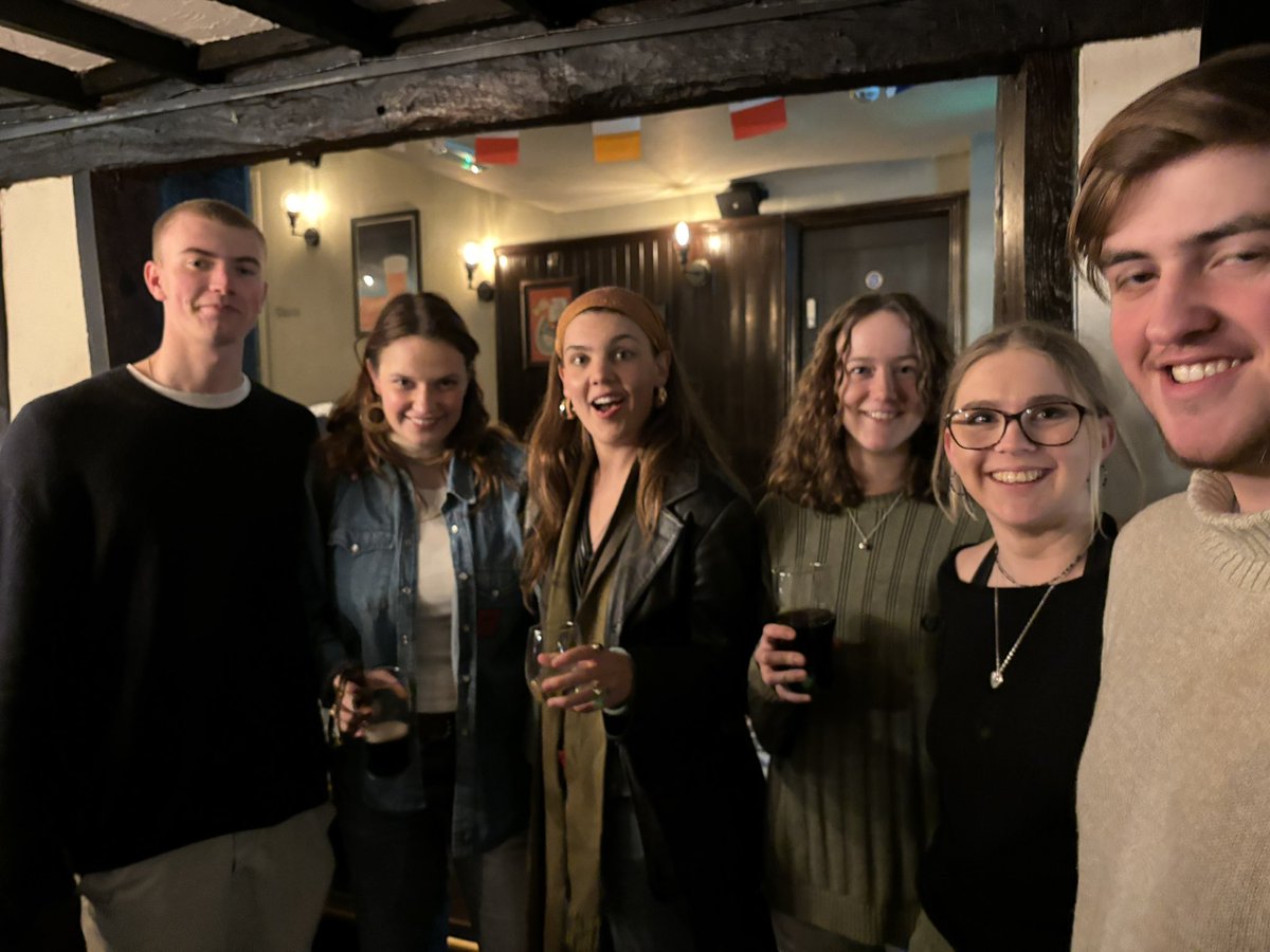 TobyPercival's tweet photo. My annual quick expedition to the SW offered me a chance to visit @UniofExeter and catch up with some of the 40 or so OS studying there. Lovely to be able to support the @Shrewsbury_Foot 1st XI in their ESFA 1/4 final win, too. #seriousfun https://t.co/XDIGEEizFg