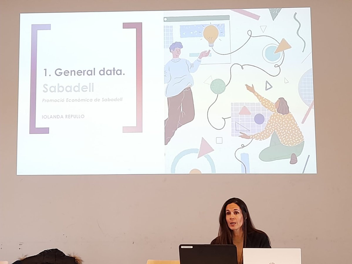 treballempresa's tweet photo. Finalitza la 2a trobada transnacional #In4Green #Urbact a Alemanya.

🇪🇺Els socis de projecte han posat en comú necessitats, bones pràctiques i reptes per a una indústria i unes zones industrials més sostenibles.

👉Es començarà a treballar ara en una proposta de catàleg d'accions https://t.co/Nq18mAtmbM