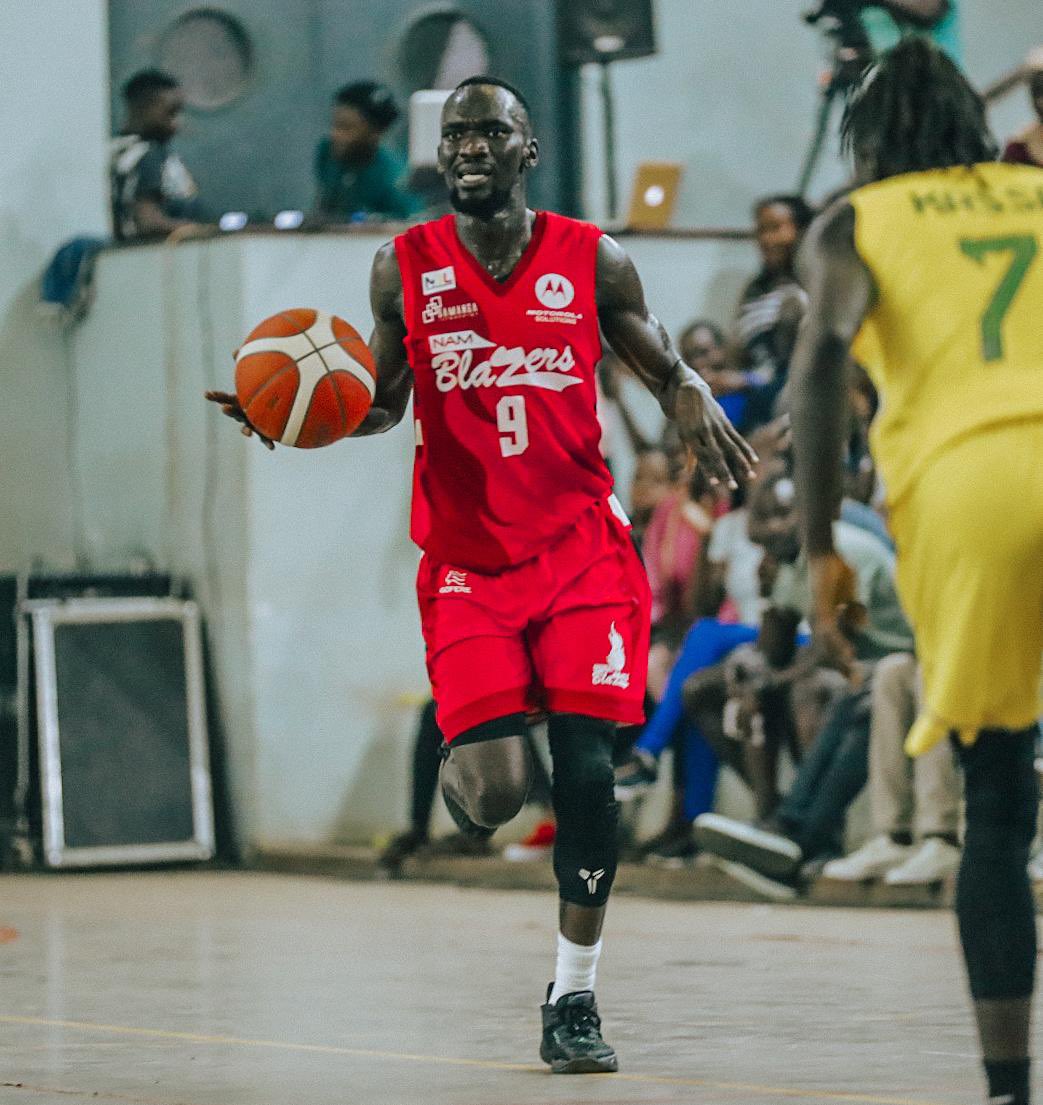 2bobsports's tweet image. #Teamfocus
Namuwongo Blazers 
Record 4-1
Winning margin 9 PPG

Best offensive rating is 77.2 PPG
 
Biggest win 89-67 vs Kampala Rockets 
Biggest loss 65_75 vs Our Savior 

Top scorer 
Peter Cheng, Innocent Ochera 15.2 PPG
They take on the City Oilers next 

#talkinghoops 
#NBL24