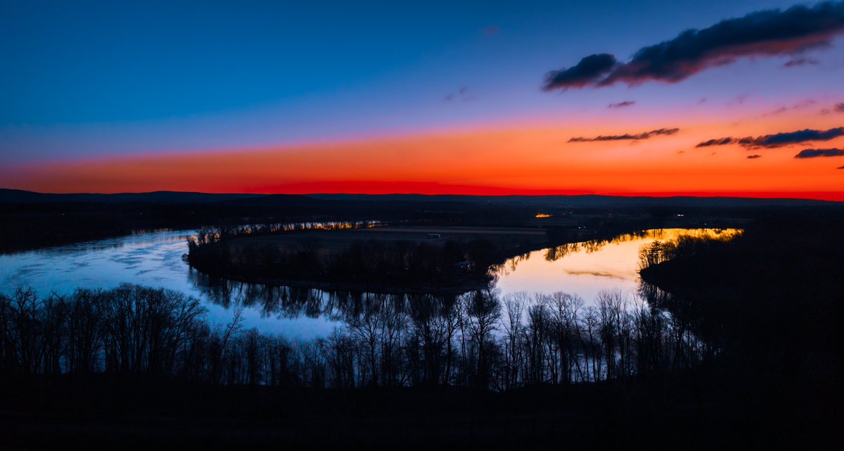 This AM's #sunrise over the #Connecticut #river #Northampton #Massachusetts #northamptonma #westernmass #westernMa #westernmassachusetts #droneservices #hampshirecounty #easthamptonma #northampton #noho #drone #drones #dronephotography #womenwhodrone   @DHTheWeatherNut