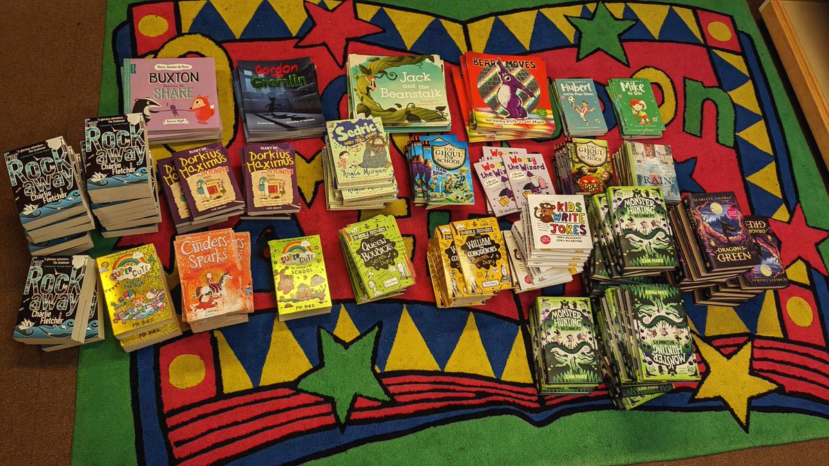 WOW! We were blown away with the response to our 'Amaze-A-Swap' fundraiser. We raised over £570 which means 231 books are going home with our children and we have bought 96 new books for the library.  Thank you so much @ExpectamazingUK #essexschool #primaryschool #readingweek