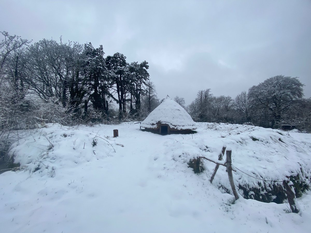 EArchaeol's tweet image. Snowy scenes at UCD Centre for Experimental Archaeology &amp;amp; Material Culture #sneachta