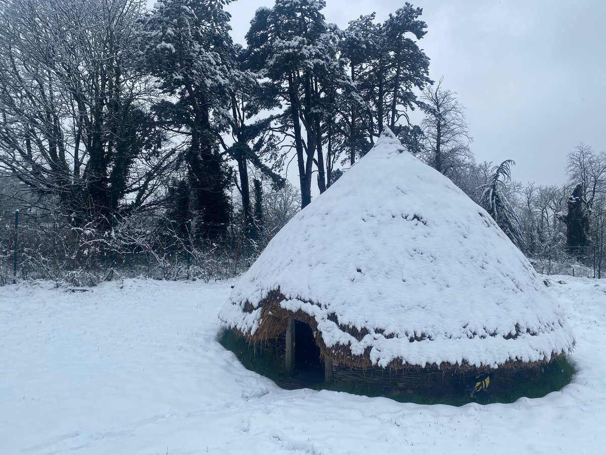 EArchaeol's tweet image. Snowy scenes at UCD Centre for Experimental Archaeology &amp;amp; Material Culture #sneachta