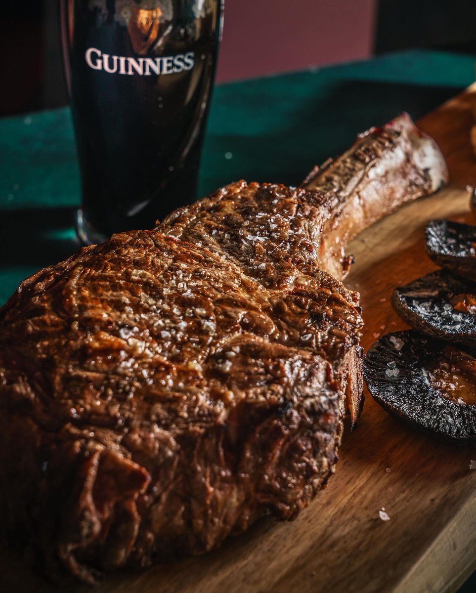 Celebrate St Patrick’s Day in proper Irish fashion at the Hippodrome! 🍀🇮🇪 Indulge in succulent Tomahawk steaks, flavoursome field mushrooms and hand-cut chips then wash the delicious food down with a refreshing Guinness 🥩🍻 All this for only £50pp: bit.ly/3I96Pbr
