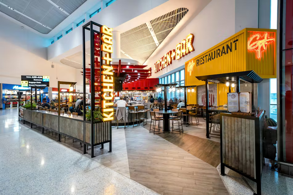 AirportSupplier's tweet image. Newark Liberty International Airport's  New Terminal A Adds to Diverse Dining Options with Introduction of Guy  Fieri's Flavortown Kitchen + Bar airport-suppliers.com/airport_press_… @EWRairport #NewarkLibertyAirport #NewarkAirport @PANYNJ #GuyFieri #Flavortown #SSP