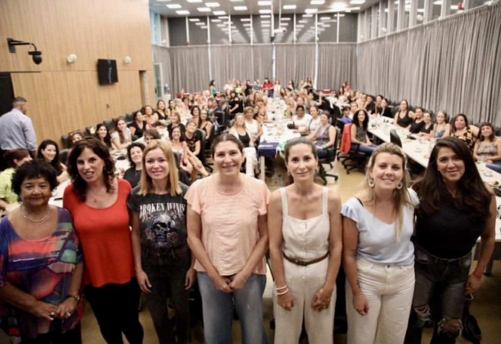 Sec Mujer APL tweet media