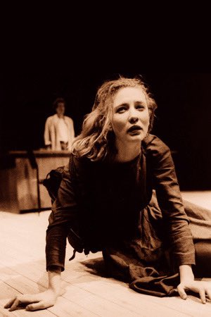30 years ago today, Cate Blanchett was awarded Best Newcomer, for Kafka Dances, and Best Actress, for Oleanna, by the Sydney Theatre Critics’ Circle Award. This made her the first Australian actor ever to win both categories at once.

#cbfvault 
→cateblanchettpictures.com/thumbnails.php…