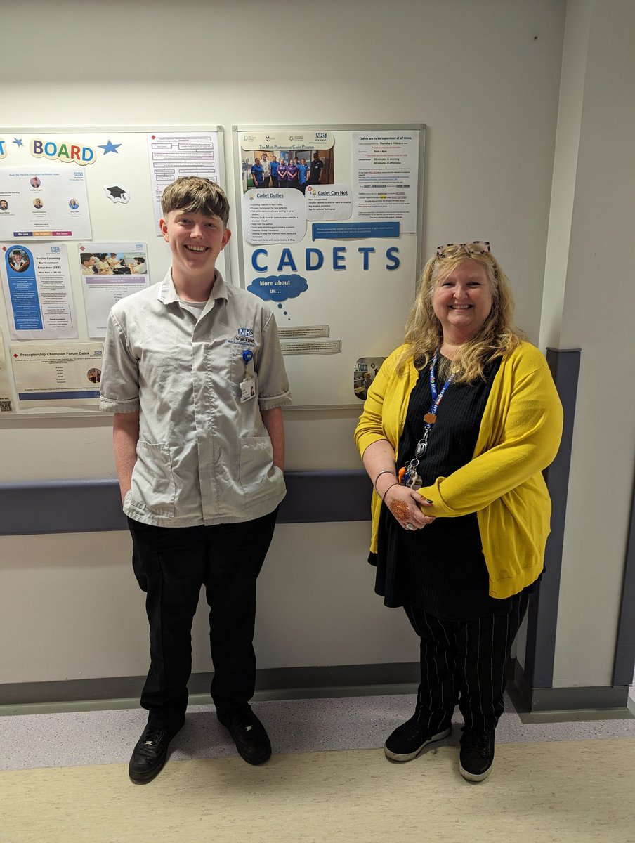 It was great to have our lecturer from @TraffordCollege visit our cadets in practice today. So encouraged to hear staff share fantastic feedback about these young learners. We caught up with Lewis who was making a cadet board on <a href="/Day_PreSurgery/">Day Surgery & Pre-Op Steppinghill Hospital,</a> <a href="/JoMartin007/">#hellomynameisJo</a> <a href="/lmac65/">Lindsay Gregory</a> <a href="/helshow1/">HH</a>