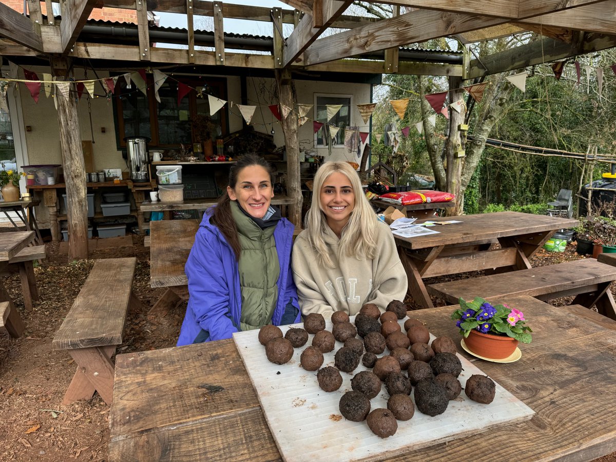 Our two OT students designed a seed ball, nature based activity to do with the volunteers on this cold and rainy day as part of their split placement with New Leaf @DPT_NHS. Excited to see how they grow! @organicARTS_ide @CharliKennedy