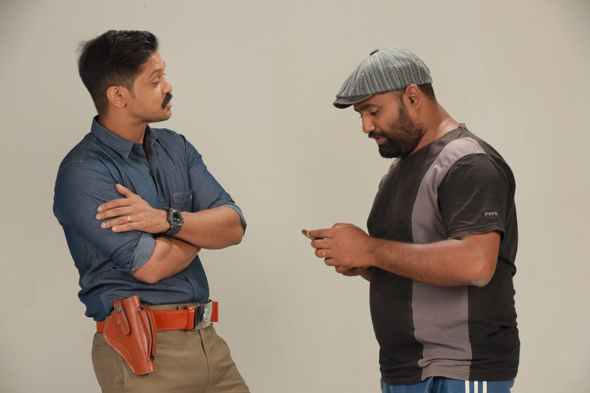 PRO Sakthi Saravanan (@prosakthisaran) on Twitter photo Embrace a never-seen before riveting whodunit Thriller with Hollywood panache
First Look of Actor @nakkhul_jaidev #TheDarkHeaven is out now
<a href="/teambproduction/">TEAM B PRODUCTION HOUSE</a> <a href="/balajibmass/">Balaaji</a>
<a href="/SoundarRenu/">Renu Soundar</a> <a href="/manoj_bmass/">Manoj S</a> #sakthibalaji
@manibk17 @EditonRaaja <a href="/dany_dayal/">dany_dayal_d</a> <a href="/PROSakthiSaran/">PRO Sakthi Saravanan</a> @actoralex_ Embrace a never-seen before riveting whodunit Thriller with Hollywood panache
First Look of Actor @nakkhul_jaidev #TheDarkHeaven is out now
<a href="/teambproduction/">TEAM B PRODUCTION HOUSE</a> <a href="/balajibmass/">Balaaji</a>
<a href="/SoundarRenu/">Renu Soundar</a> <a href="/manoj_bmass/">Manoj S</a> #sakthibalaji
@manibk17 @EditonRaaja <a href="/dany_dayal/">dany_dayal_d</a> <a href="/PROSakthiSaran/">PRO Sakthi Saravanan</a> @actoralex_