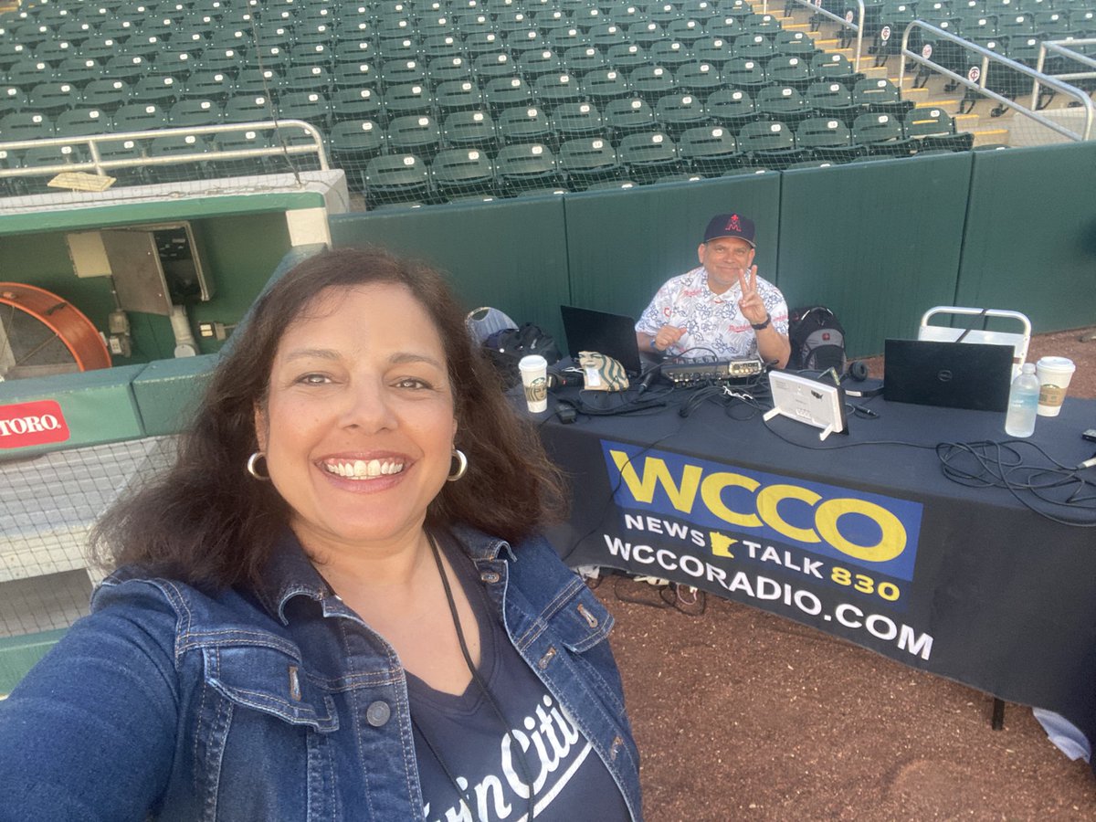 One last @TMNwithVineeta show from @Twins Hammond stadium in @VisitFortMyers! Join @jimmyvegas and me on @wccoradio! @petenajarian join us for the 8am hour!