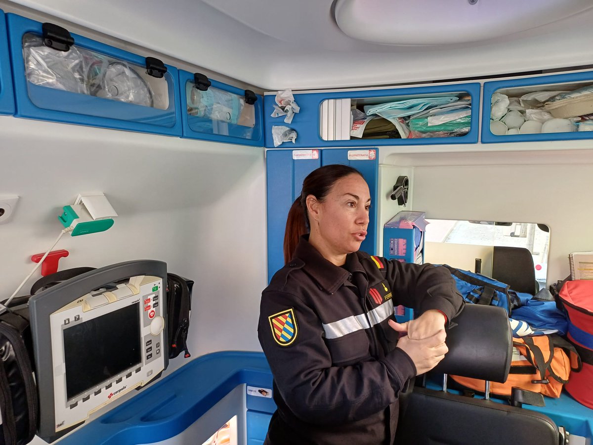 La Unidad Militar de Emergencia (UME) de Bétera (Valencia), ha impartido una charla a nuestros alumnos del ciclo de Emergencias Sanitarias del CIFP Politécnico de Murcia. Gracias por la colaboración con nuestro Centro y la labor encomiable que realizan cada día.