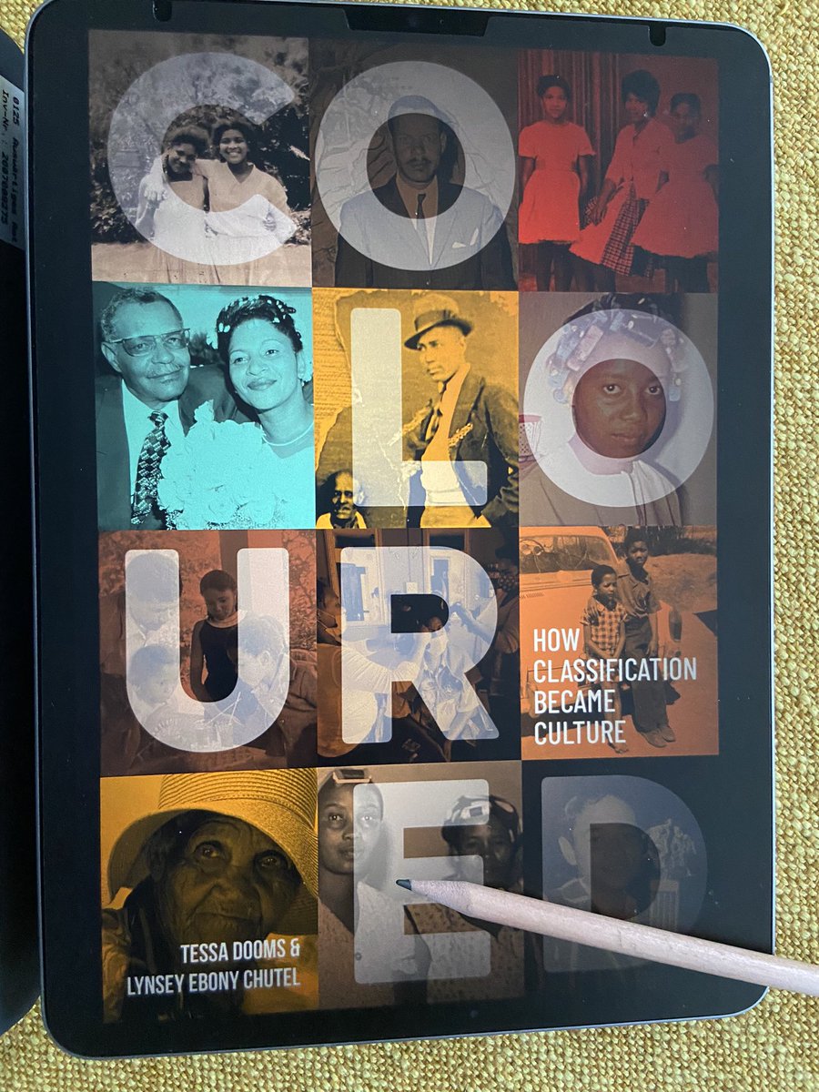 This is a deeply interesting book. „Coloured. How Classification Became Culture“ by Tessa Dooms and Lynsey Ebony Chutel. For me, it really was an eye-opener. Thank you @Tessa_Dooms & @lynseychutel for writing it!