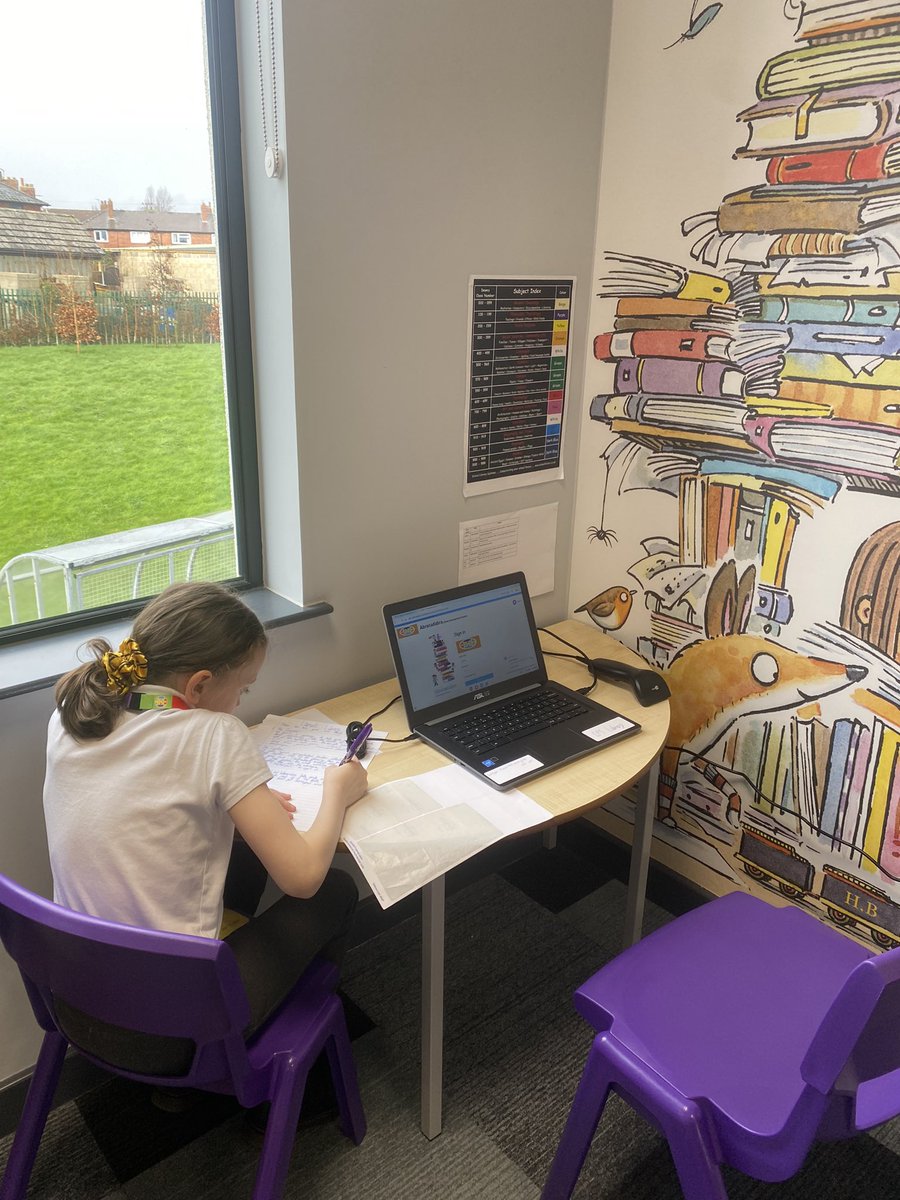 Emily Wade tweet media