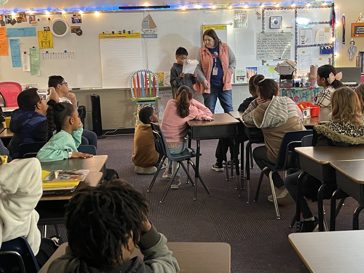 Students present their research on prominent Black History Month figures in Mrs. Hankin’s class! Students earn tickets for good audience behavior and questions! #BRKShiningBright