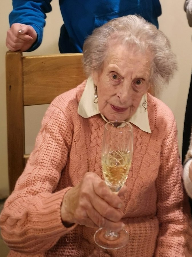 Ruthsaunders104's tweet photo. It is with great sadness to announce that my gran, Ruth Saunders, passed away on the 19th February. Her funeral will be 18th March at 11.30am @ St Mary's Chuch, Shaw, Nr Newbury family flowers only, donations to Thames Valley Air Ambulance https://t.co/oKDfKDCJU0