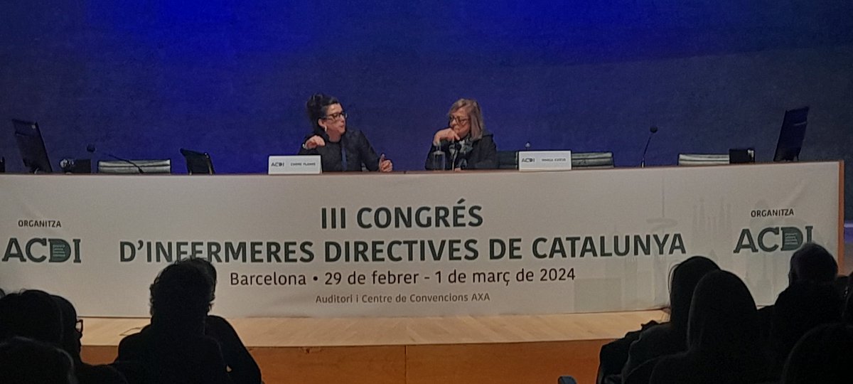 Cloenda de la III Congrés d'Infermeres Directives de Catalunya amb Marga Esteve, presidenta de l'ACDI i Carme Planas, gerent de cures infermeres de la Generalitat de Catalunya, on es recalca la necessitat de treballar totes juntes per seguir avançant en la professió.
#ACDI