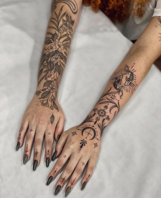 Creative Hand Tattoos: Unique Designs for Personalized Body Art
.
.
#HandTattoo #TattooArt #InkedHands #TattooInspiration #BodyArt #HandInk #TattooDesign #InkMaster #TattooCulture #StatementTattoo