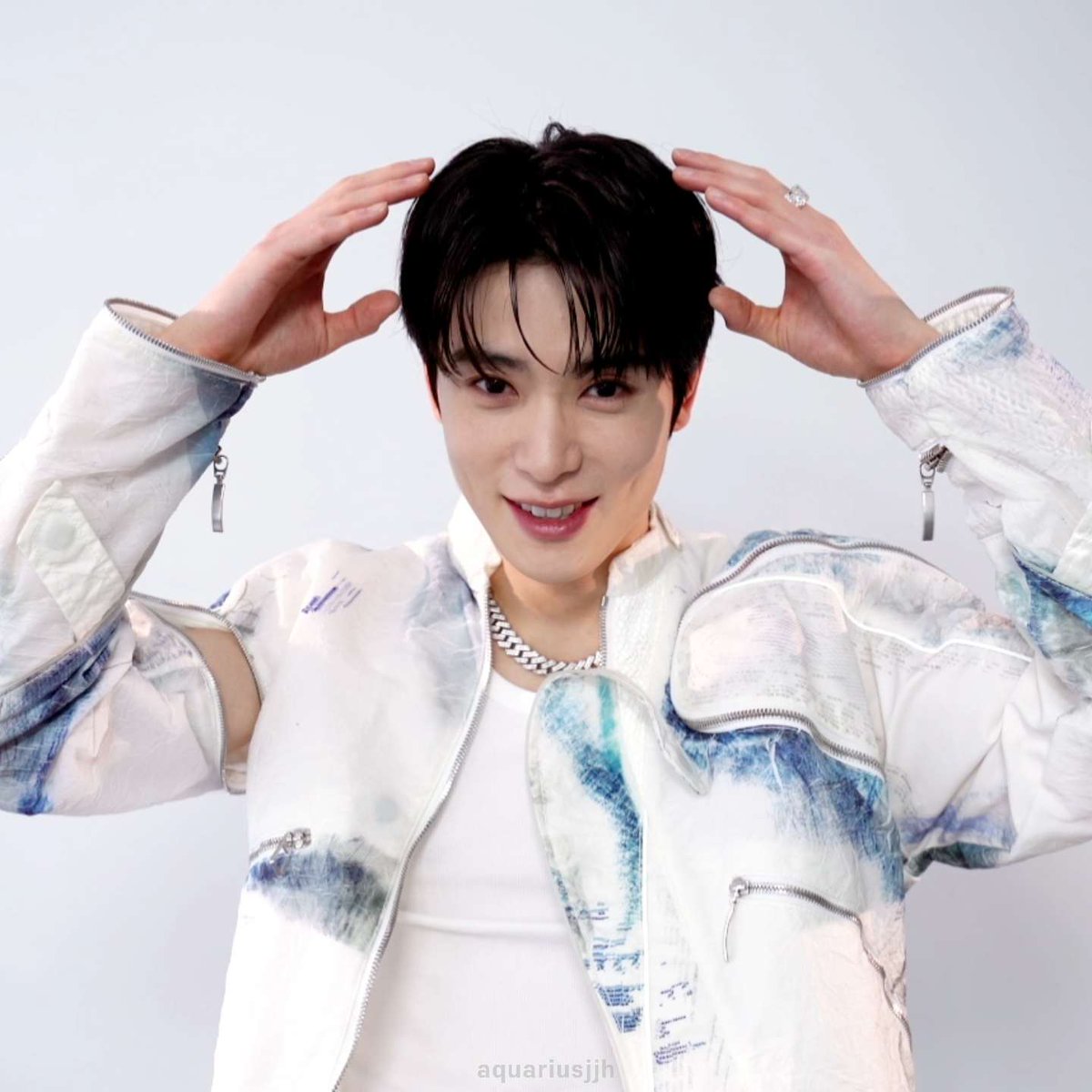 hourly jaehyun tweet media