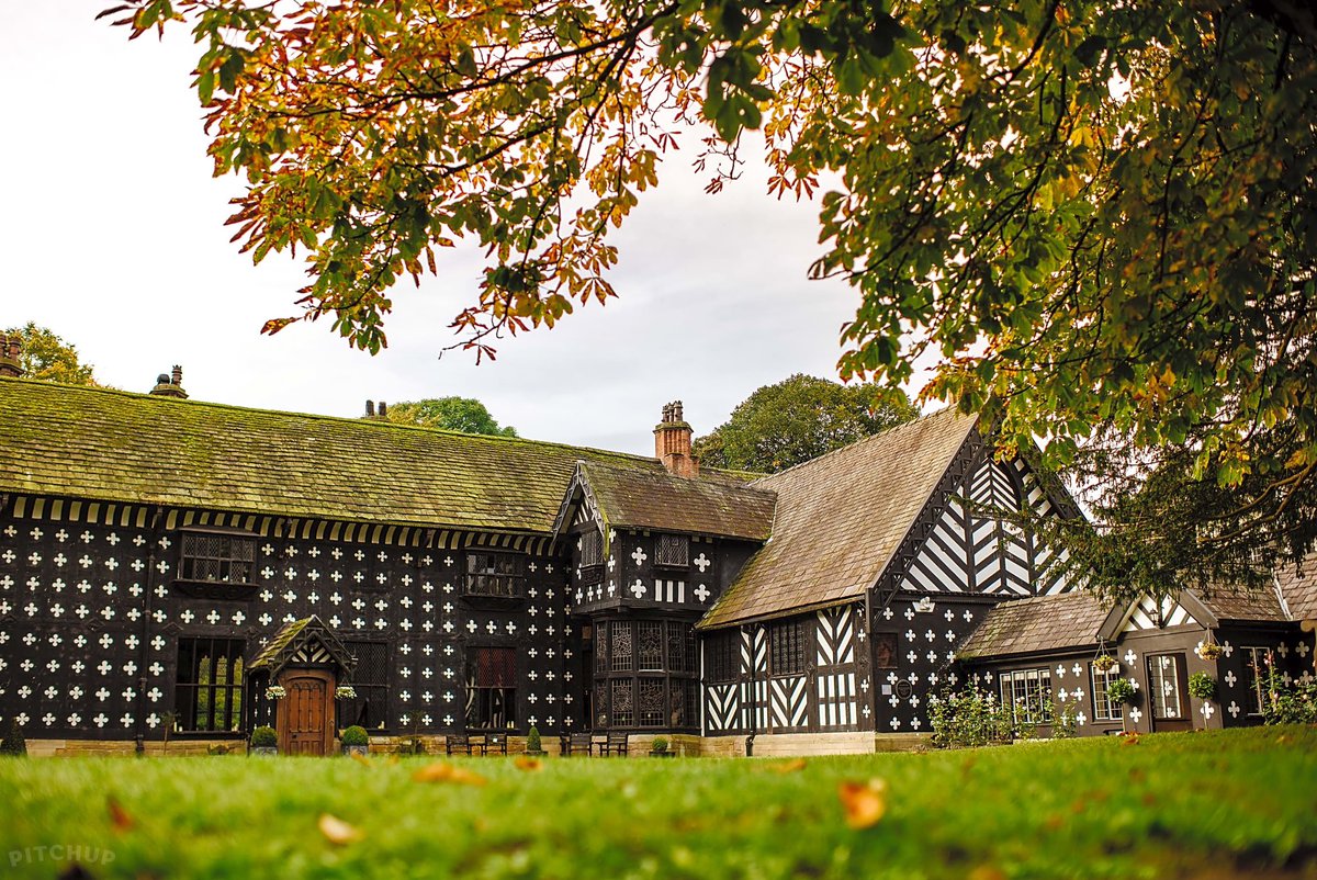 Samlesbury Hall is a historic house in #Samlesbury. It was built in 1325 by Gilbert de Southworth (b. 1270), and was the primary home of the Southworth family until the early 17th century. Before the Southworths, Samlesbury manor belonged to the d'Ewyas family. #Lancashire